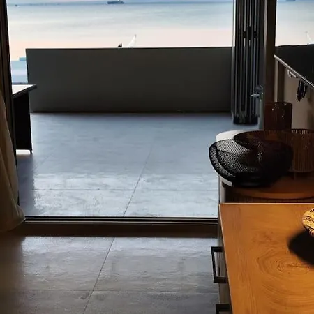 Bellaqua Seaview Loft * ネオイ・エピヴァタイ