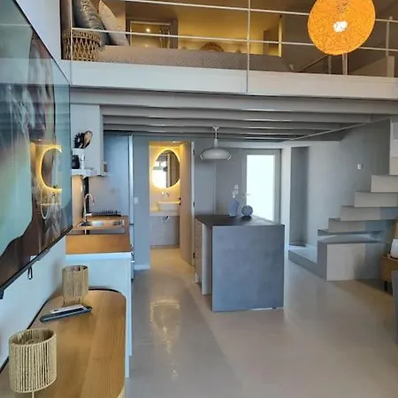 Bellaqua Seaview Loft Néoi Epivátai