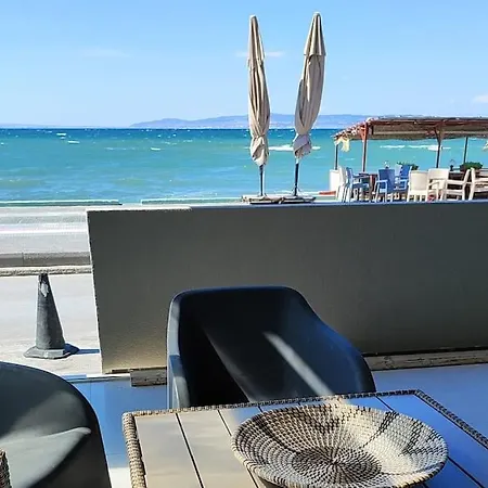Bellaqua Seaview Loft *