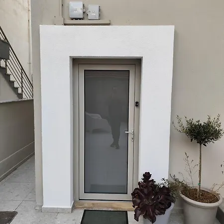 Bellaqua Seaview Loft * Néoi Epivátai